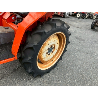 KUBOTA トラクター L1-185D