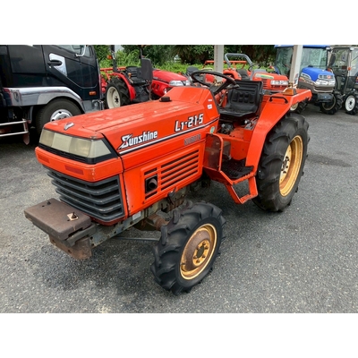 KUBOTA トラクター L1-215D