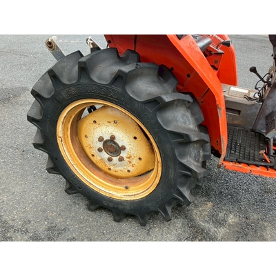 KUBOTA トラクター L1-215D