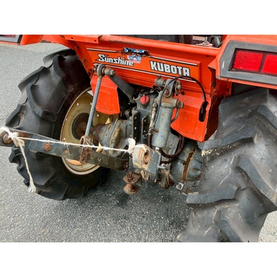 KUBOTA トラクター L1-215D