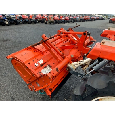 KUBOTA トラクター L1-215D