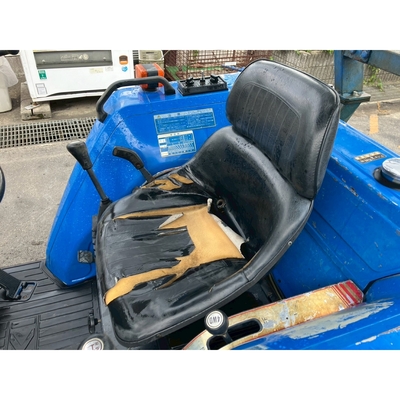 ISEKI トラクター TA270F