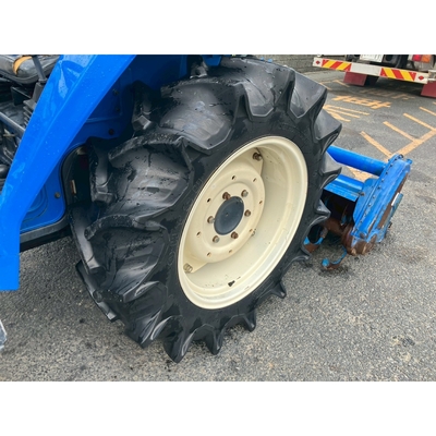 ISEKI トラクター TA270F