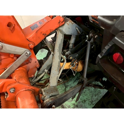 KUBOTA トラクター KB185