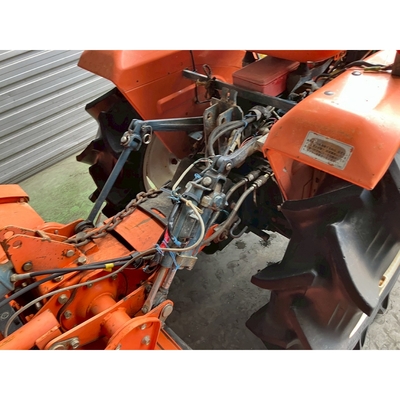 KUBOTA トラクター B1502D