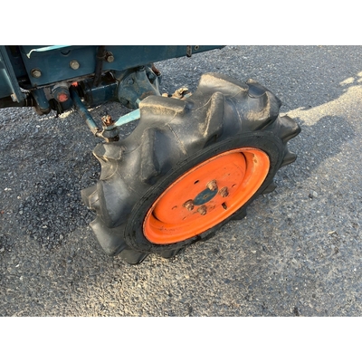 KUBOTA トラクター B6000D