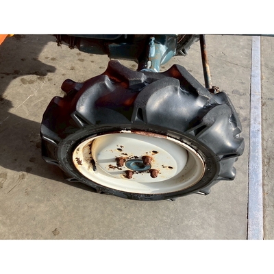 KUBOTA トラクター B1200D