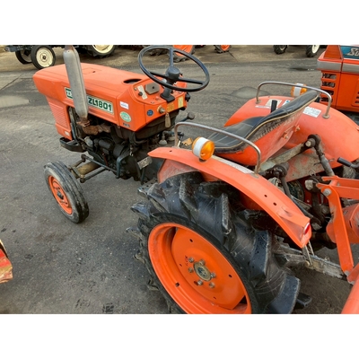 KUBOTA トラクター L1801S