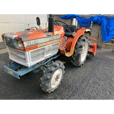 KUBOTA トラクター L2202