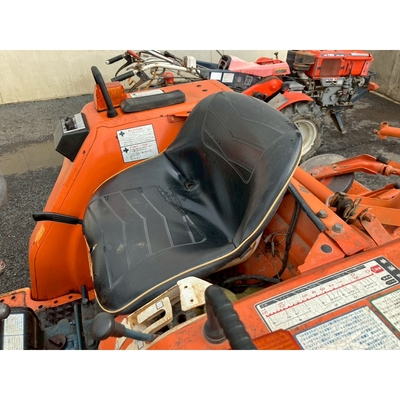KUBOTA トラクター L2202