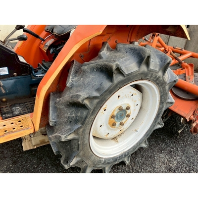 KUBOTA トラクター L2202