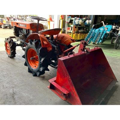 KUBOTA トラクター B6000D