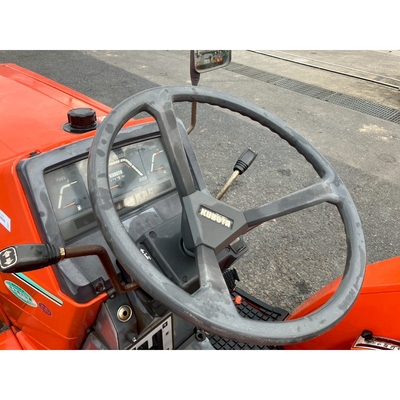 KUBOTA トラクター L1-245D
