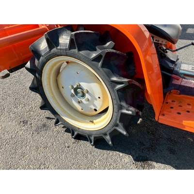 KUBOTA トラクター B1600S