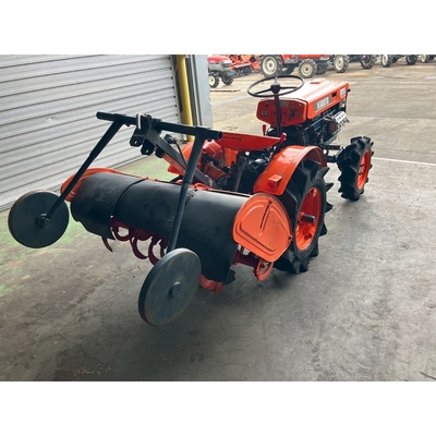 KUBOTA トラクター B6000D
