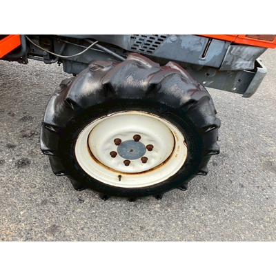 KUBOTA トラクター GL260D