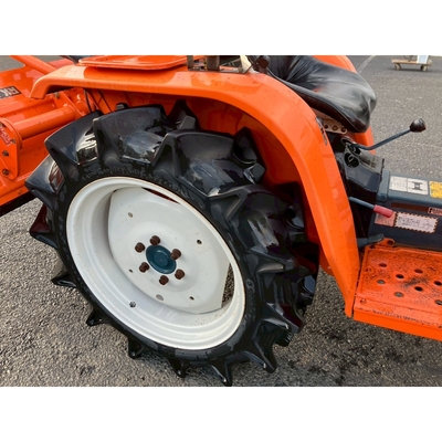 KUBOTA トラクター ZB1600D