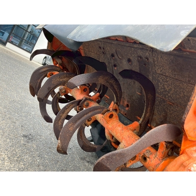 KUBOTA トラクター B7000D