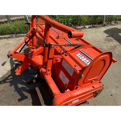 KUBOTA トラクター L1-235D
