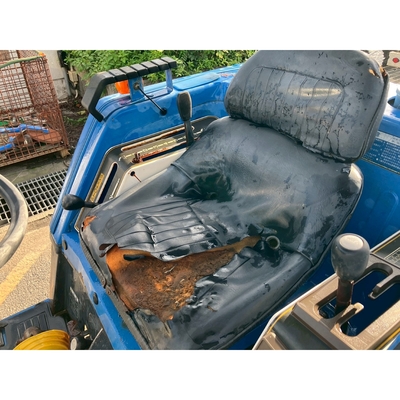 ISEKI トラクター TU220F