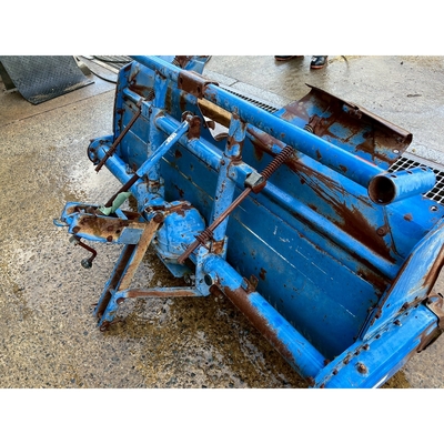 ISEKI トラクター TU220F