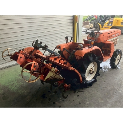 KUBOTA トラクター B1400