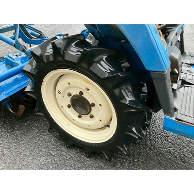 ISEKI トラクター TU160F