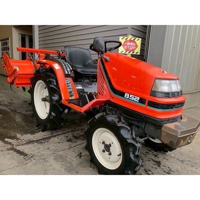 KUBOTA トラクター B52
