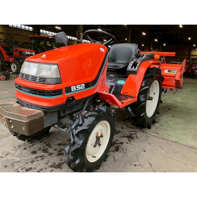 KUBOTA トラクター B52