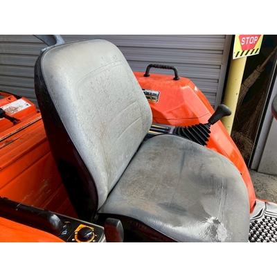 KUBOTA トラクター GL260D