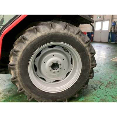 Massey Ferguson トラクター 