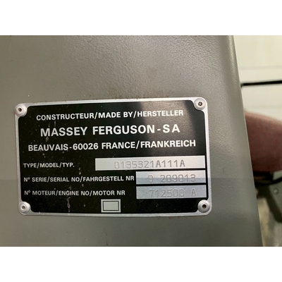 Massey Ferguson トラクター 