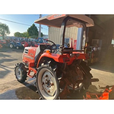 KUBOTA トラクター GT3