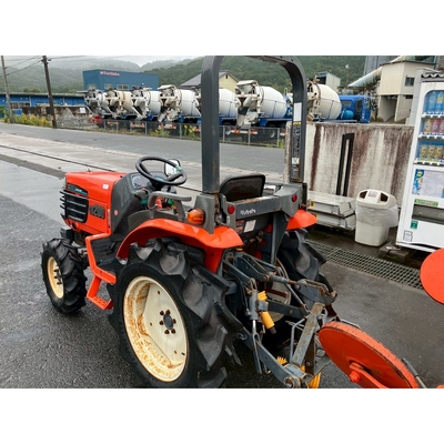 KUBOTA トラクター GB200