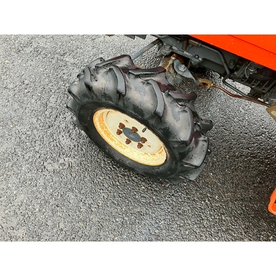 KUBOTA トラクター GB200