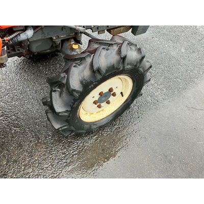 KUBOTA トラクター GB200
