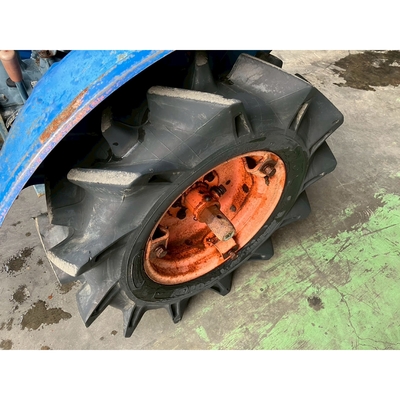 KUBOTA トラクター B6000