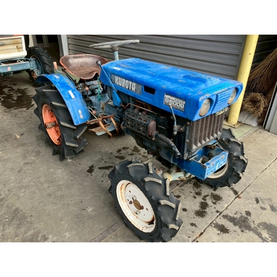 KUBOTA トラクター B6000