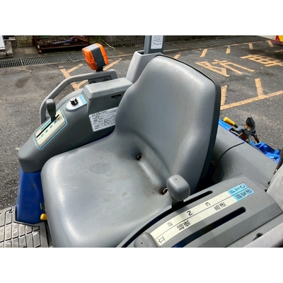 ISEKI トラクター TH25B