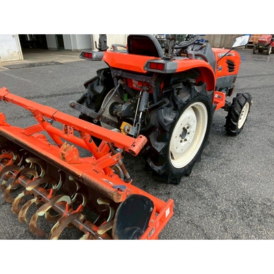 KUBOTA トラクター T240D