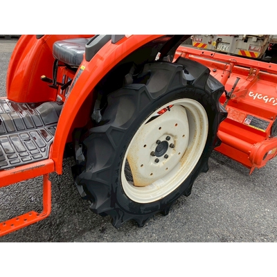 KUBOTA トラクター T240D