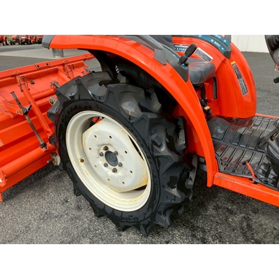KUBOTA トラクター T240D