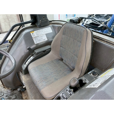 ISEKI トラクター TG273F
