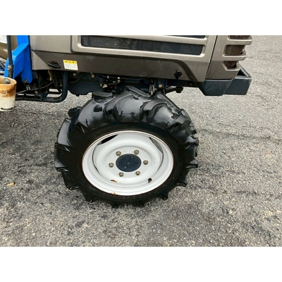 ISEKI トラクター TF223F