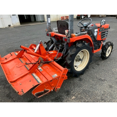 KUBOTA トラクター B72