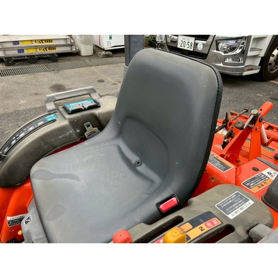 KUBOTA トラクター B72