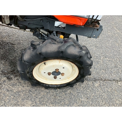 KUBOTA トラクター B72