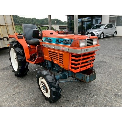 KUBOTA トラクター L1-225D