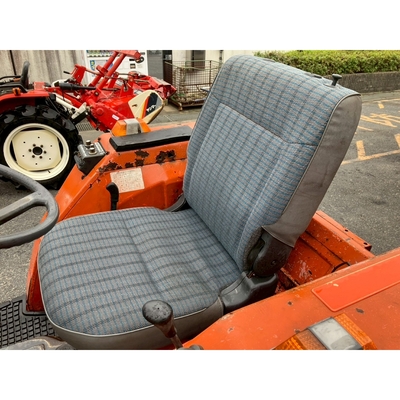 KUBOTA トラクター L1-225D