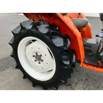 KUBOTA トラクター L1-225D